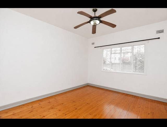 2 BEDROOM APARTMENT FOR SALE IN ESSENWOOD